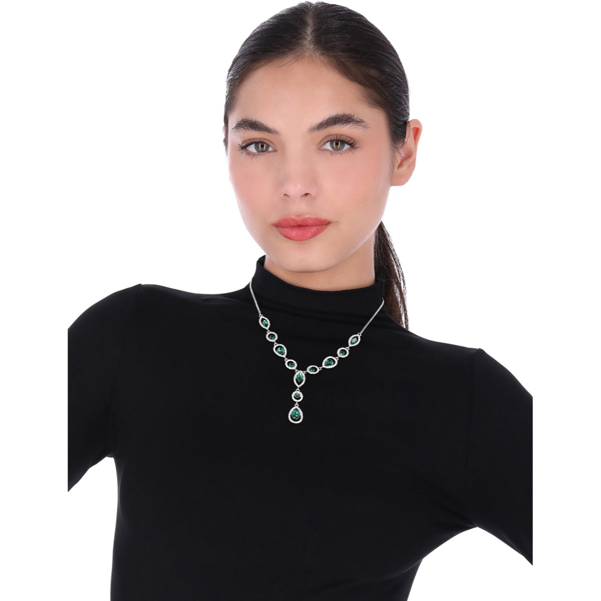 Collar Givenchy Color Plateado 07N00332
