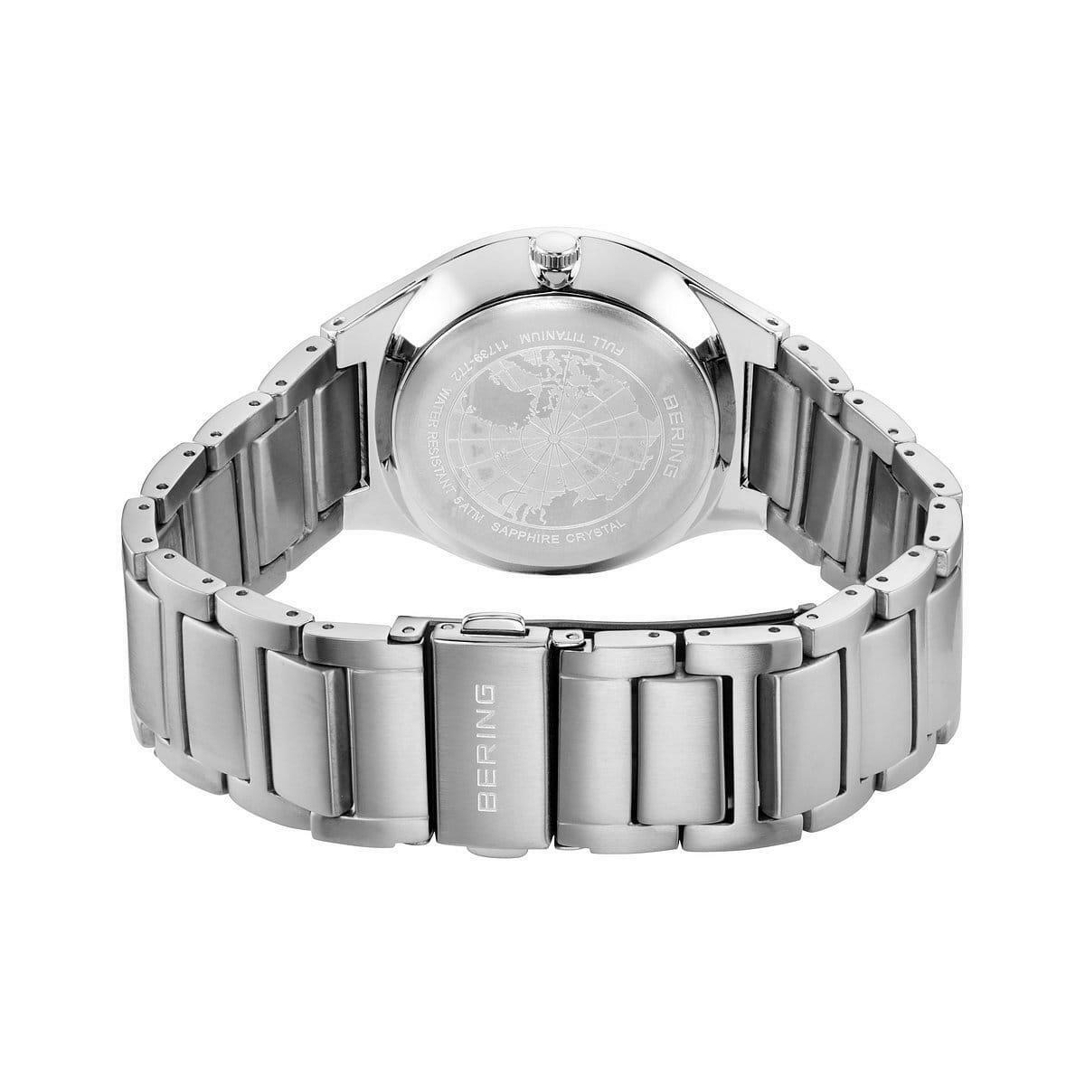 Reloj Bering Color plateado 11739-772