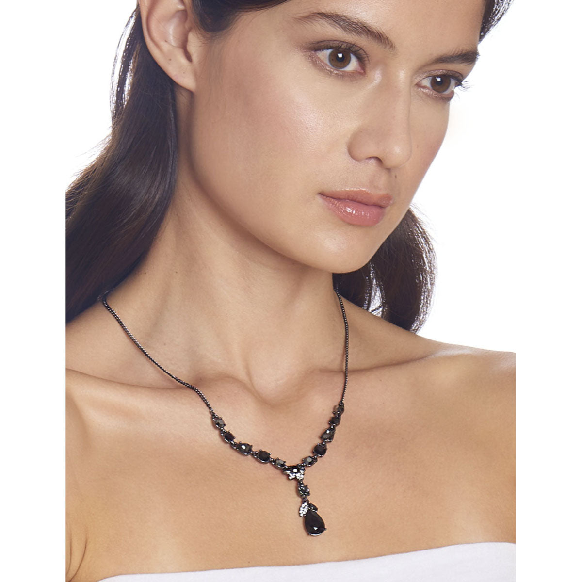 Collar Givenchy Color Negro 60573045-V30