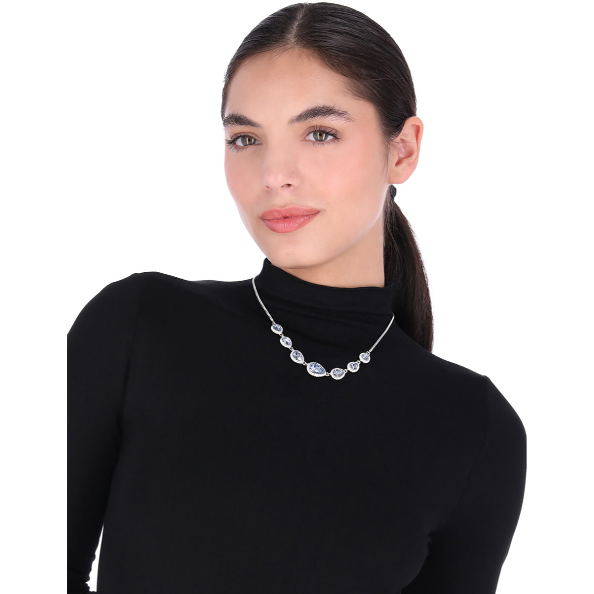 Collar Givenchy Color Plateado 07N00326