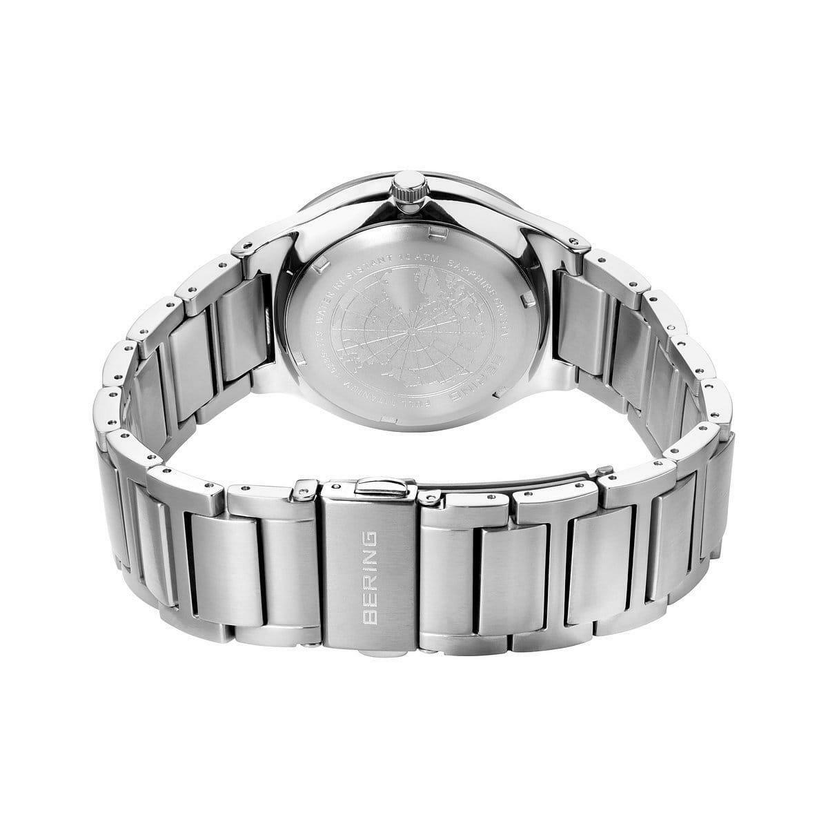Reloj Bering Color plateado 15239-779