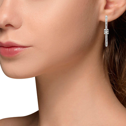 Aretes Youre Invited color plateado 27G00347