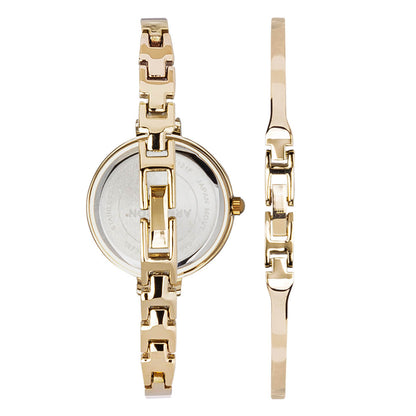 Reloj Armitron color dorado 755721BKGPST