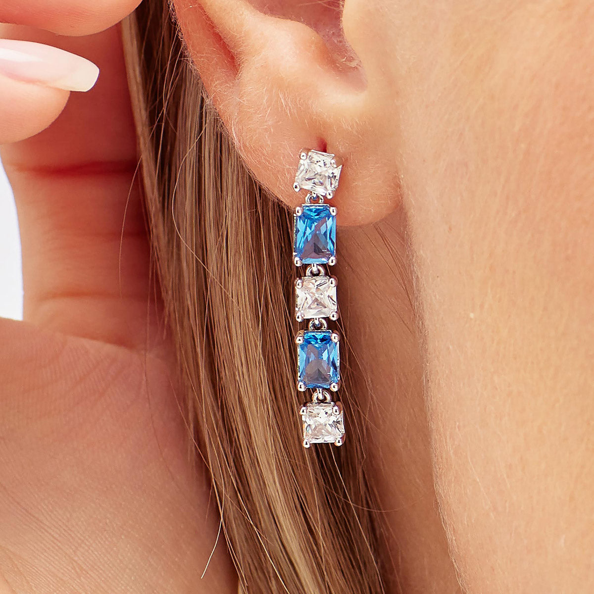 Arete Solitario Brosway color plateado FFB17